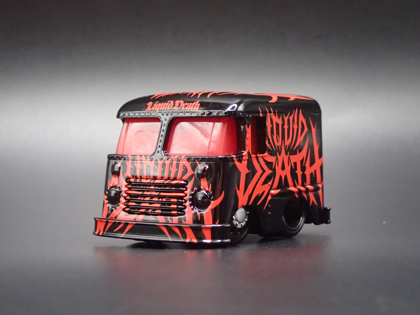 1954 54 GRUMMAN STEP VAN LIQUID DEATH CAR TUNED 1/64 SCALE DIECAST MODEL CAR