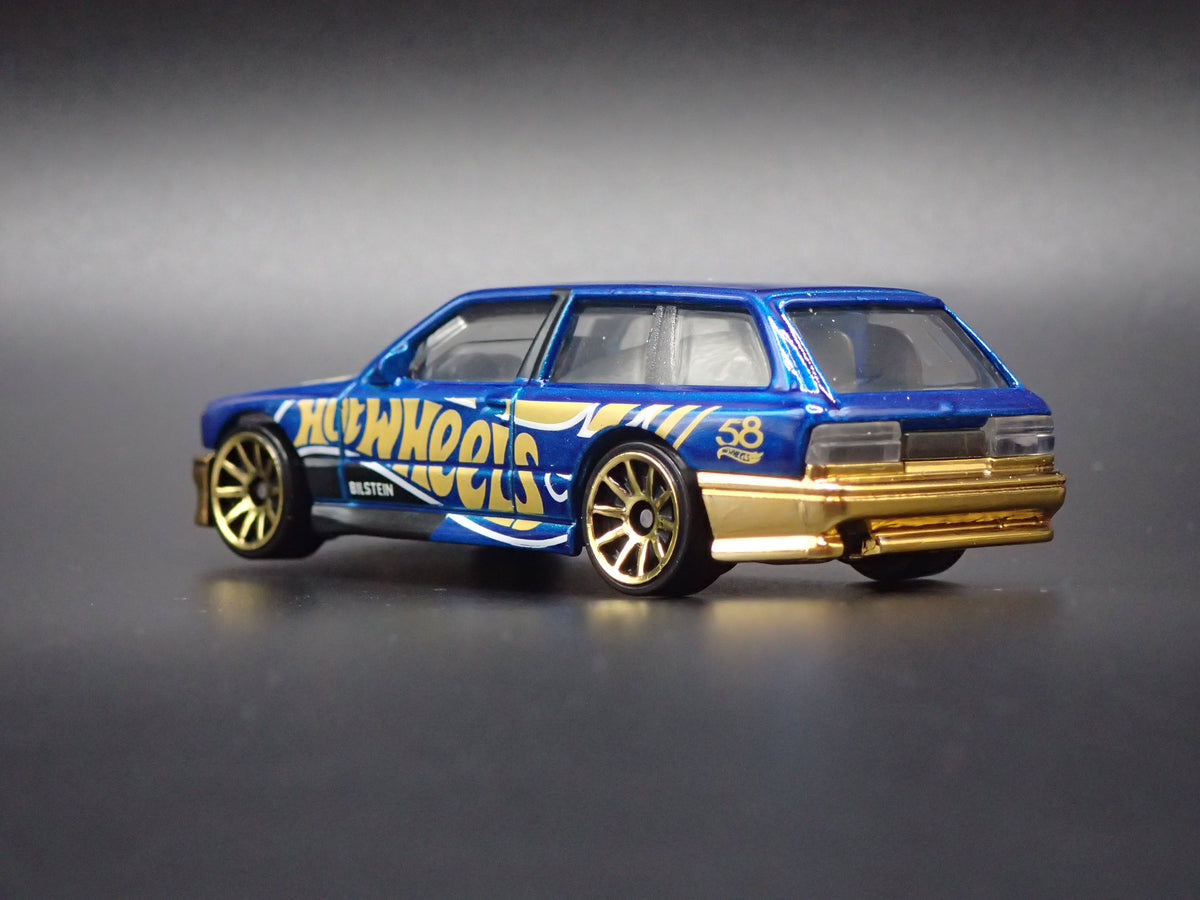 1986-1991 BMW M3 E30 STATION WAGON BLUE 1:64 SCALE COLLECTIBLE DIECAST MODEL CAR
