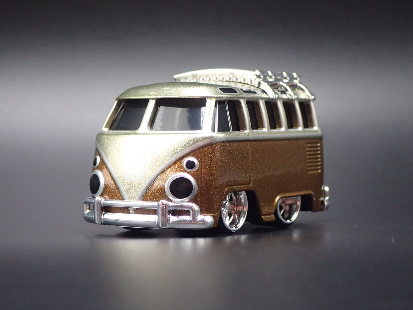 VW TYPE 2 T1 BUS CAR TUNED BROWN 1:64 SCALE DIORAMA DIECAST MODEL CAR