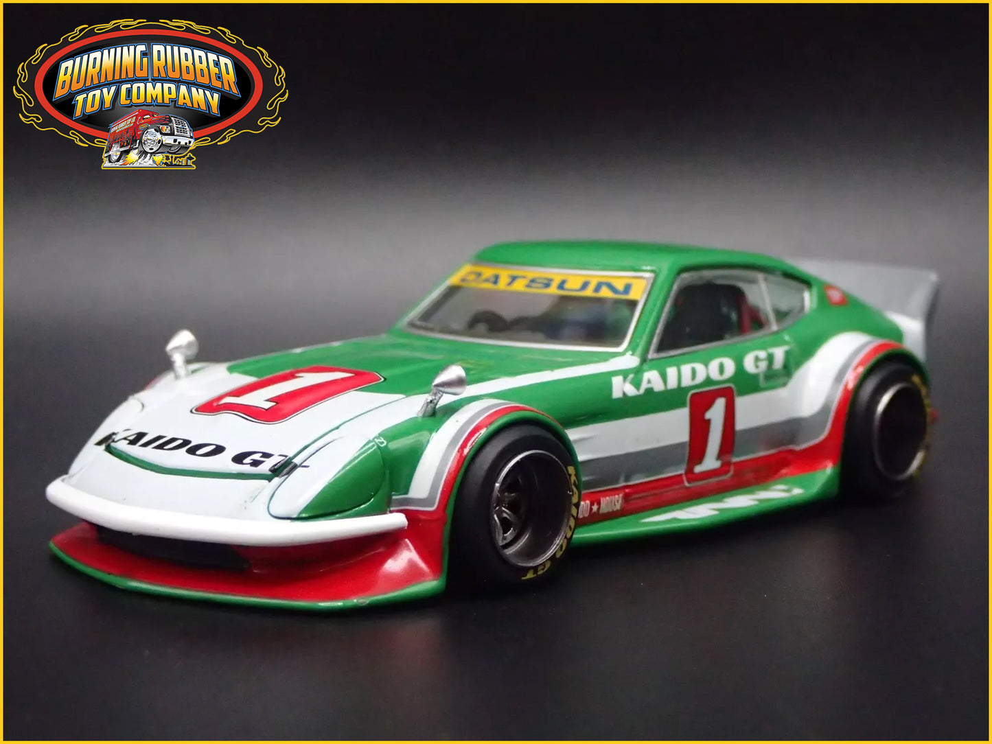 DATSUN FAIRLADY Z KAIDO HOUSE JDM 1/64 SCALE DIORAMA DIECAST MODEL CAR