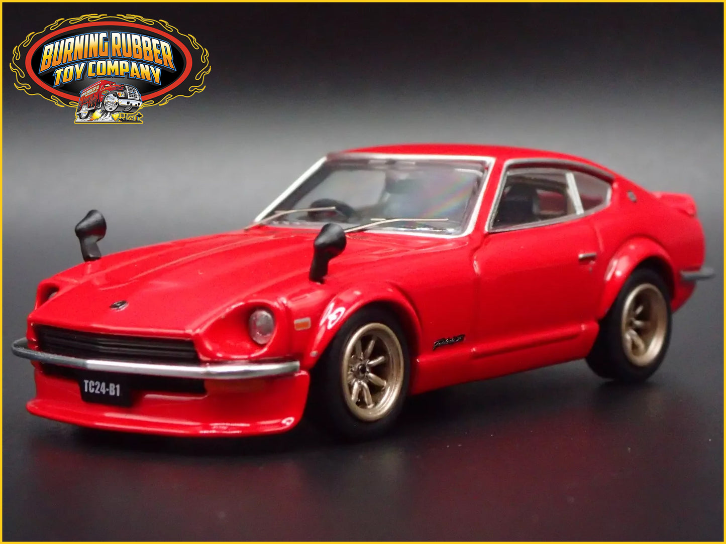 DATSUN FAIRLADY Z S30 JDM RARE 1/64 SCALE COLLECTIBLE DIORAMA DIECAST MODEL CAR