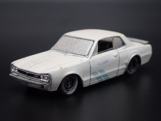 1971 71 NISSAN SKYLINE GTR CUSTOM BARN FIND 1:64 SCALE DIORAMA DIECAST MODEL CAR