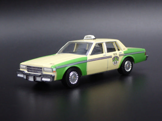 1987 87 CHEVY CHEVROLET CAPRICE TAXI CAB CHICAGO IL 1/64 SCALE DIECAST MODEL CAR