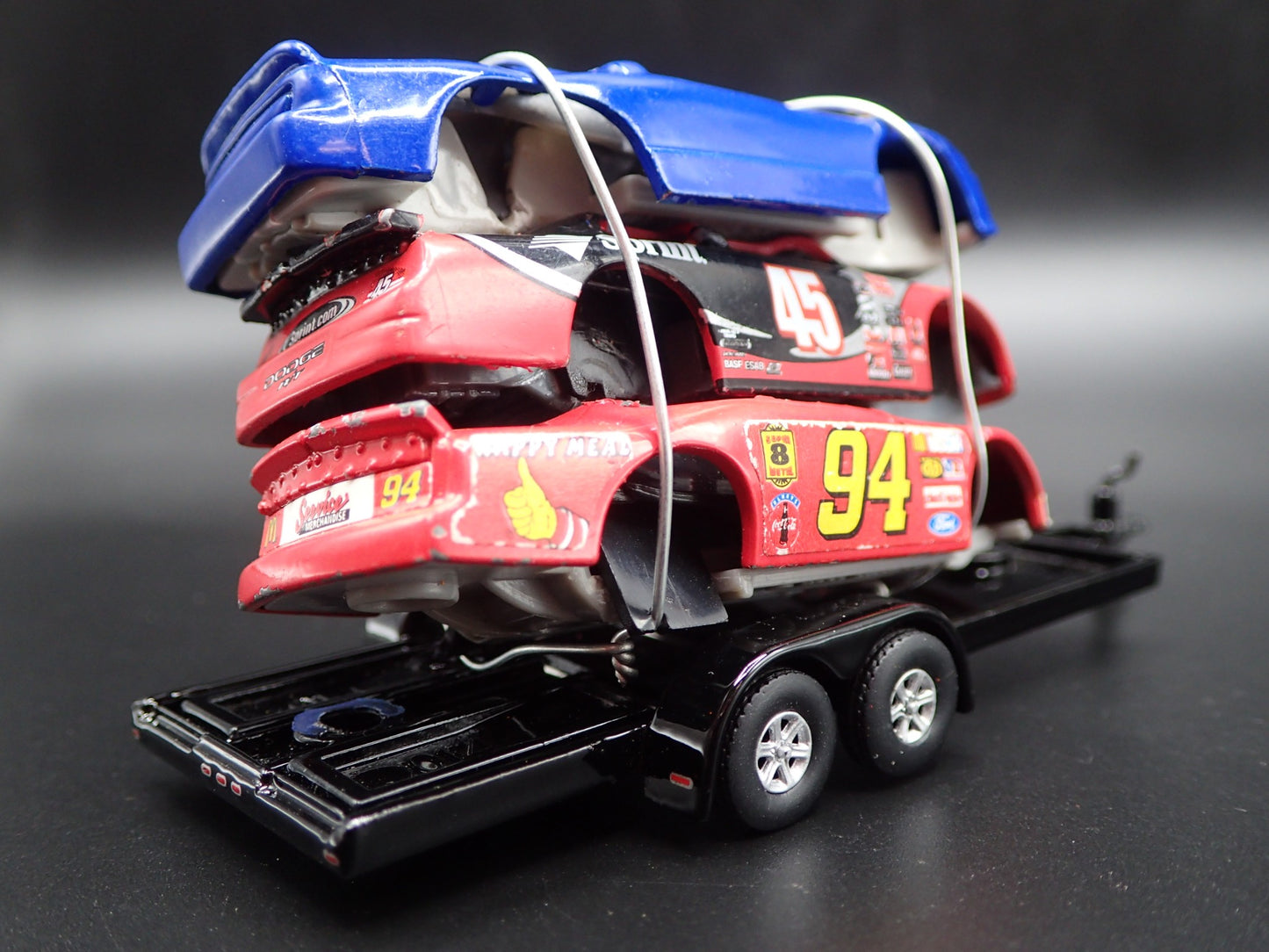 VINTAGE NASCAR 3 CARS CRUSHED ON A FLATBED TRAILER 1:64 SCALE DIECAST MODEL CAR