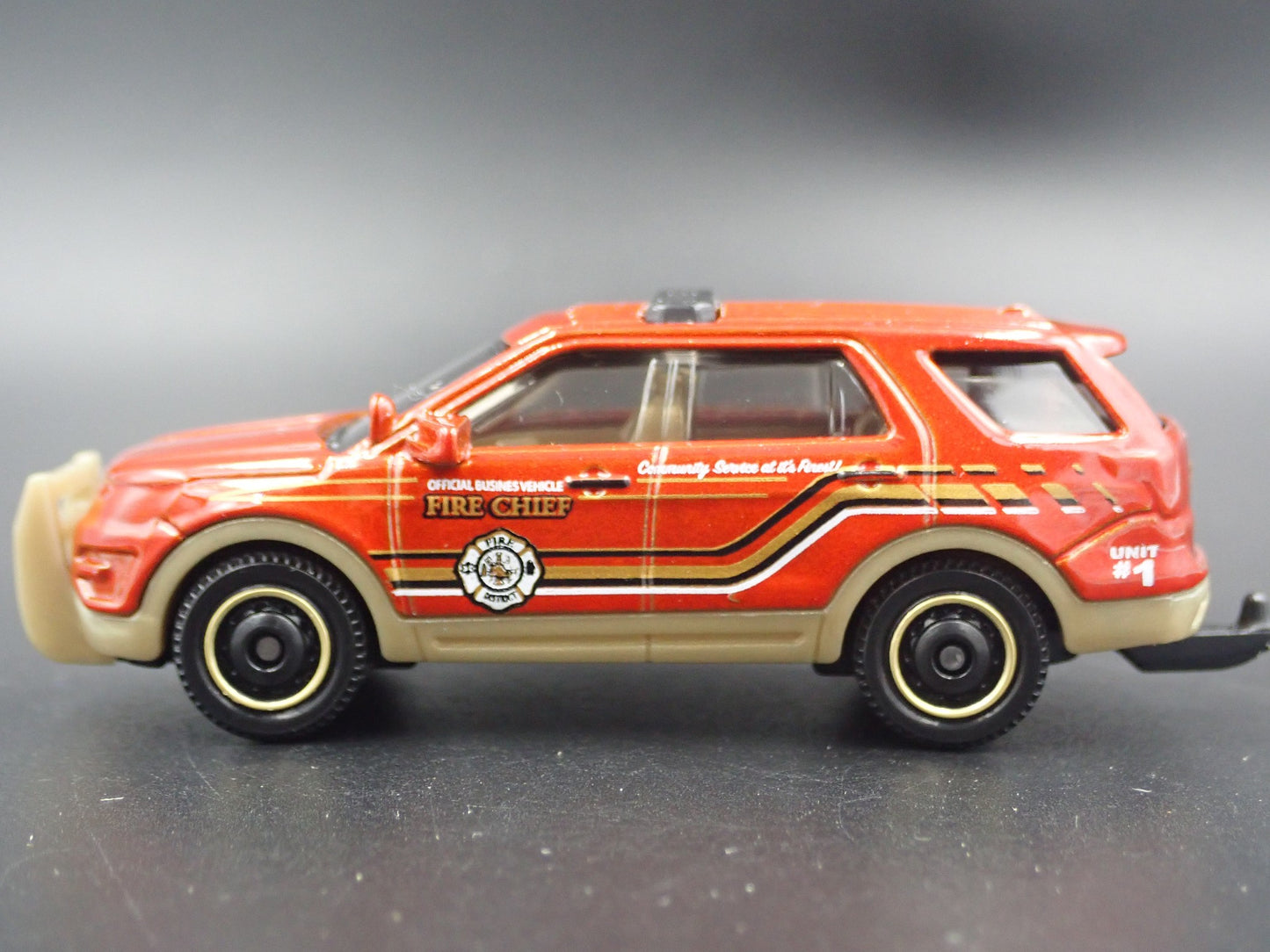 2011-2019 FORD EXPLORER UTILITY FIRE CHIEF W HITCH 1/64 SCALE DIECAST MODEL CAR