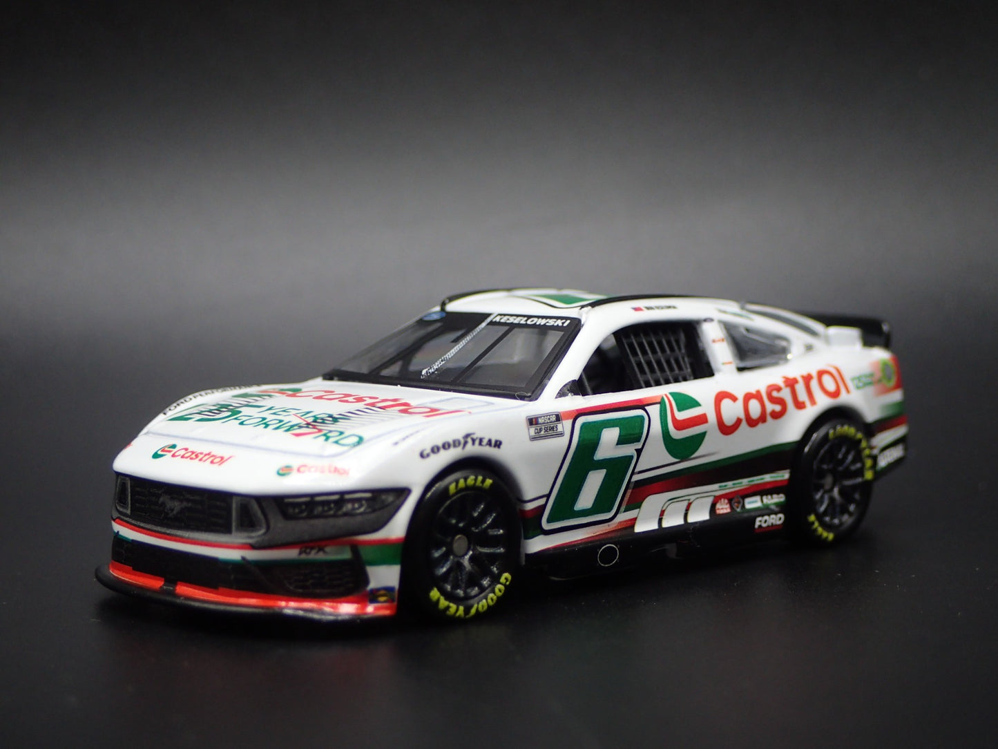 2024 FORD MUSTANG 6 BRAD KESELOWSKI CASTROL 125 YR NASCAR 1:64 DIECAST MODEL CAR