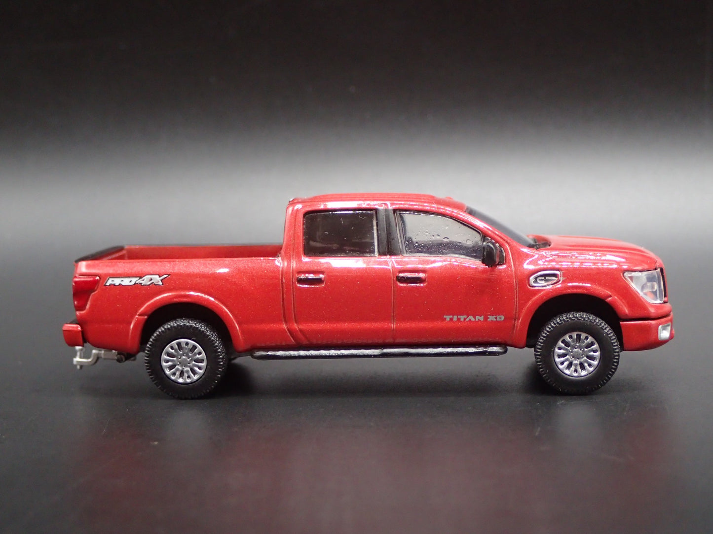 2016-2024 NISSAN TITAN XD PRO-4X PICKUP TRUCK HITCH 1:64 SCALE DIECAST MODEL CAR