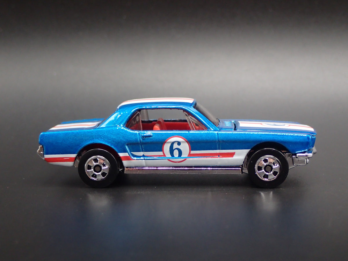 1965 65 FORD MUSTANG COUPE RARE 1:64 SCALE COLLECTIBLE DIORAMA DIECAST MODEL CAR-Burning Rubber Toy Company