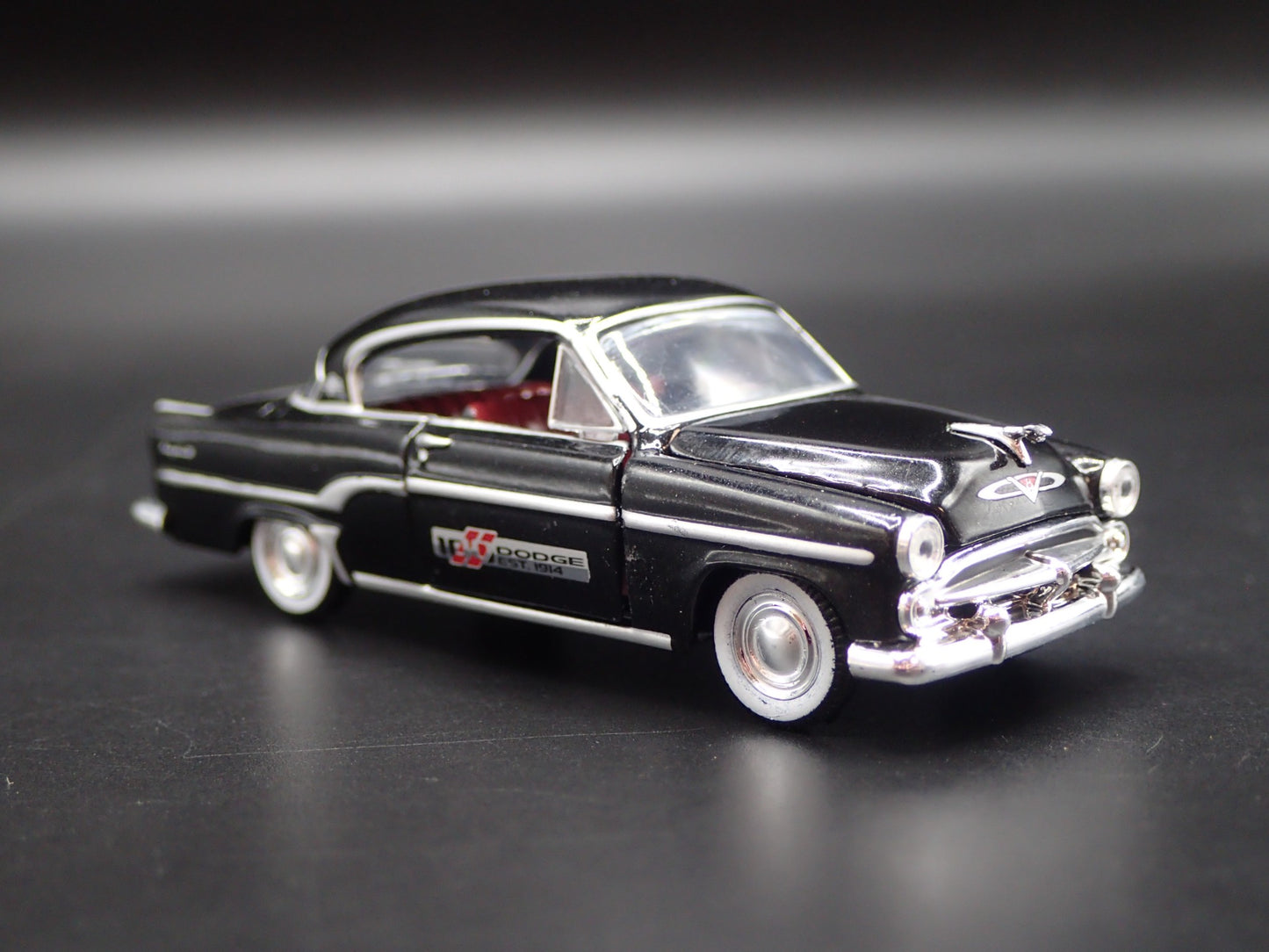 1954 54 DODGE CORONET BLACK 1/64 SCALE COLLECTIBLE DIORAMA DIECAST MODEL CAR