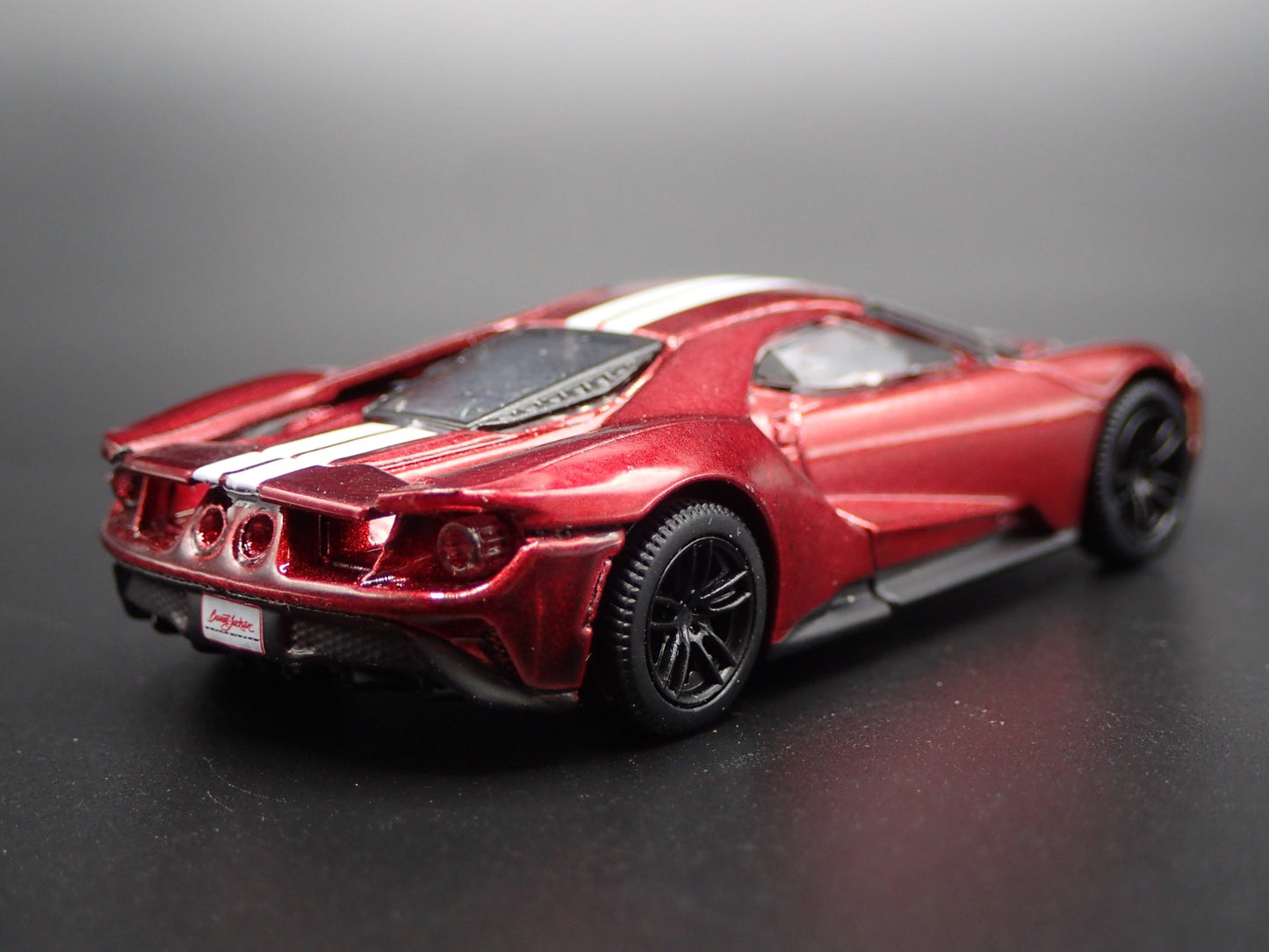 2017-2022 FORD GT RACING SUPERCAR RED RARE 1:64 SCALE DIORAMA DIECAST MODEL CAR