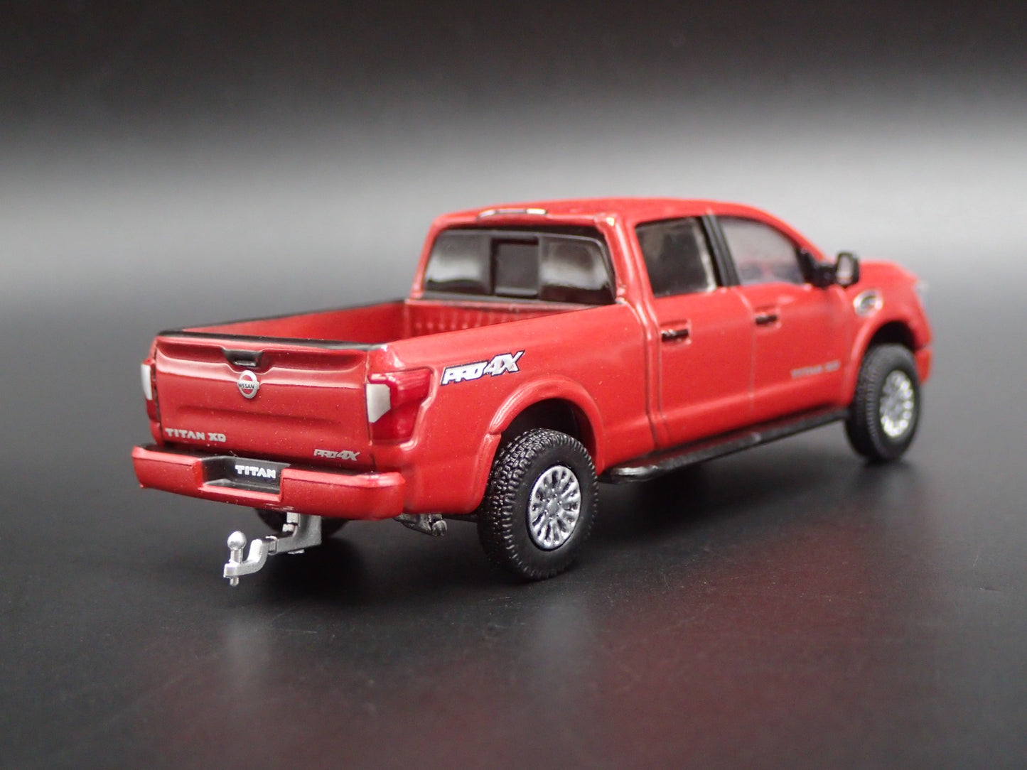 2016-2024 NISSAN TITAN XD PRO-4X PICKUP TRUCK HITCH 1:64 SCALE DIECAST MODEL CAR