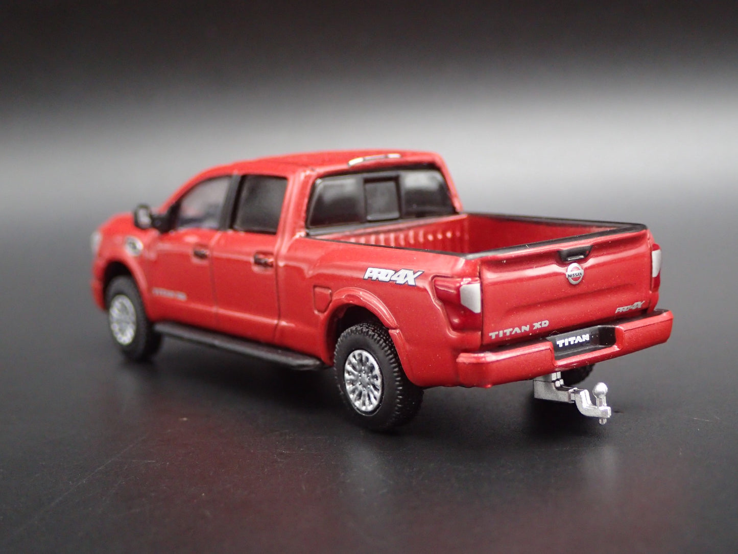 2016-2024 NISSAN TITAN XD PRO-4X PICKUP TRUCK HITCH 1:64 SCALE DIECAST MODEL CAR