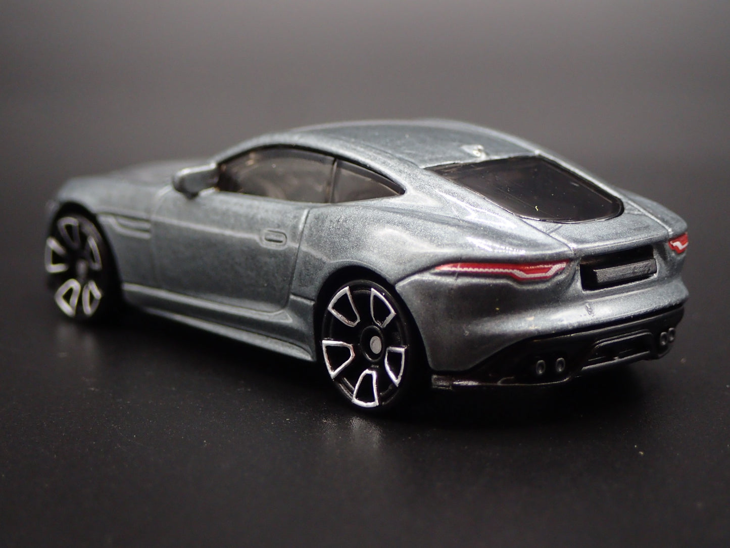 2014-2024 JAGUAR F TYPE COUPE 1:64 SCALE COLLECTIBLE DIORAMA DIECAST MODEL CAR