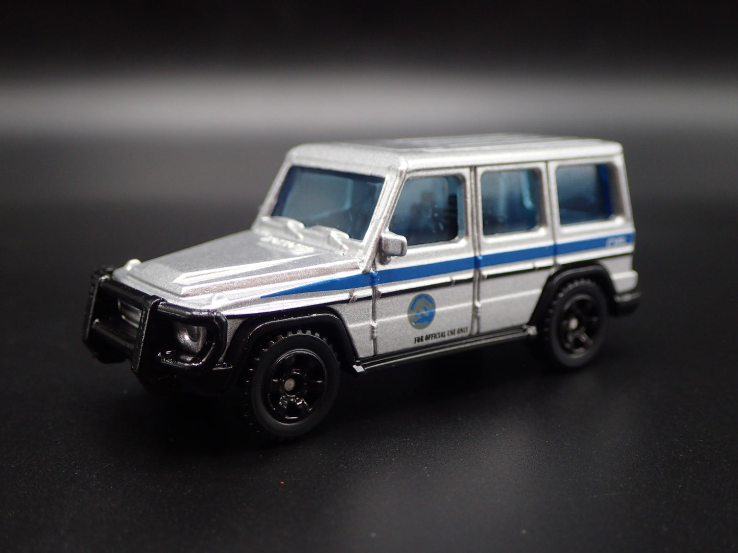 1991-2018 MERCEDES BENZ G550 G WAGON JURASSIC WORLD 1:64 SCALE DIECAST MODEL CAR