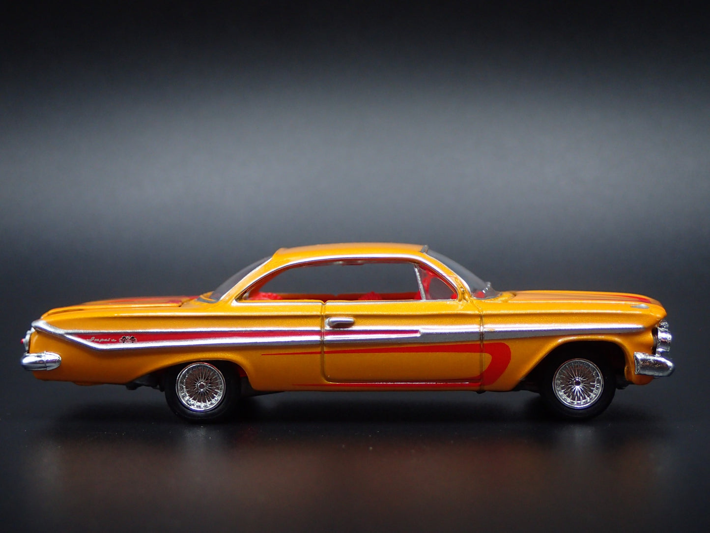 1961 61 CHEVY CHEVROLET IMPALA SS LOWRIDER YELLOW 1:64 SCALE DIECAST MODEL CAR