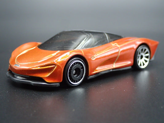 2020 20 MCLAREN SPEEDTAIL SUPER CAR ORANGE 1:64 SCALE DIORAMA DIECAST MODEL CAR
