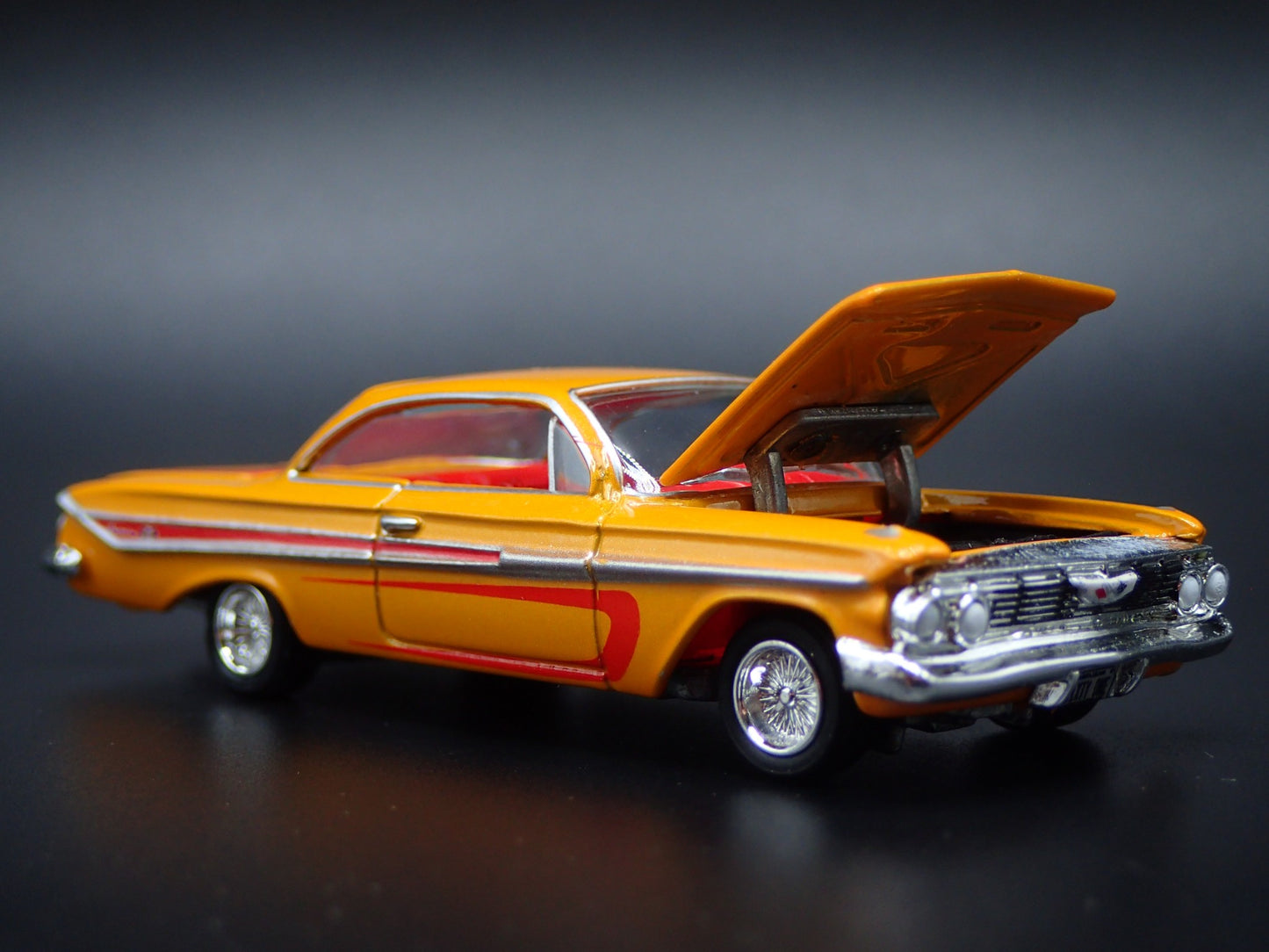 1961 61 CHEVY CHEVROLET IMPALA SS LOWRIDER YELLOW 1:64 SCALE DIECAST MODEL CAR
