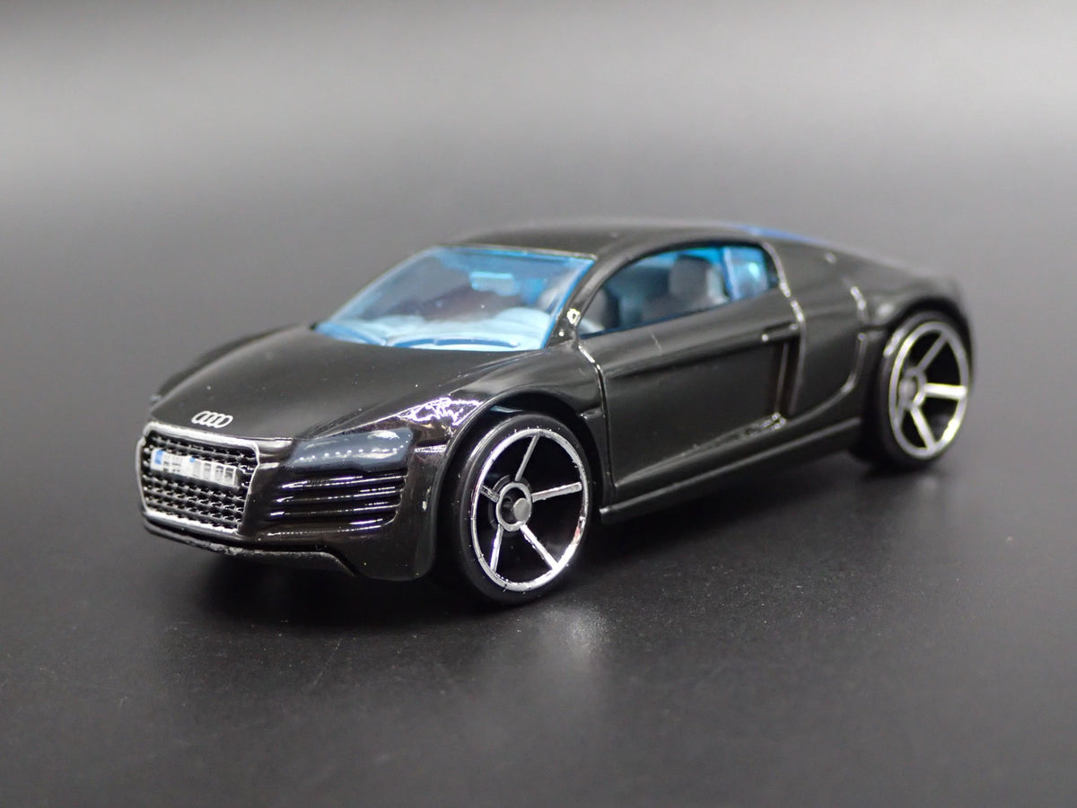 2006-2015 AUDI R8 SUPERCAR RARE 1:64 SCALE COLLECTIBLE DIORAMA DIECAST MODEL CAR-Burning Rubber Toy Company