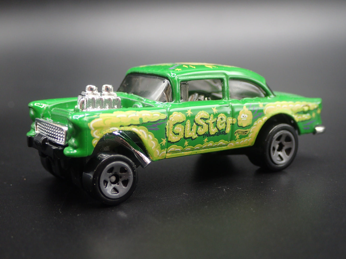 1955 55 CHEVY CHEVROLET BEL AIR GASSER NHRA 1:64 SCALE DIORAMA DIECAST MODEL CAR