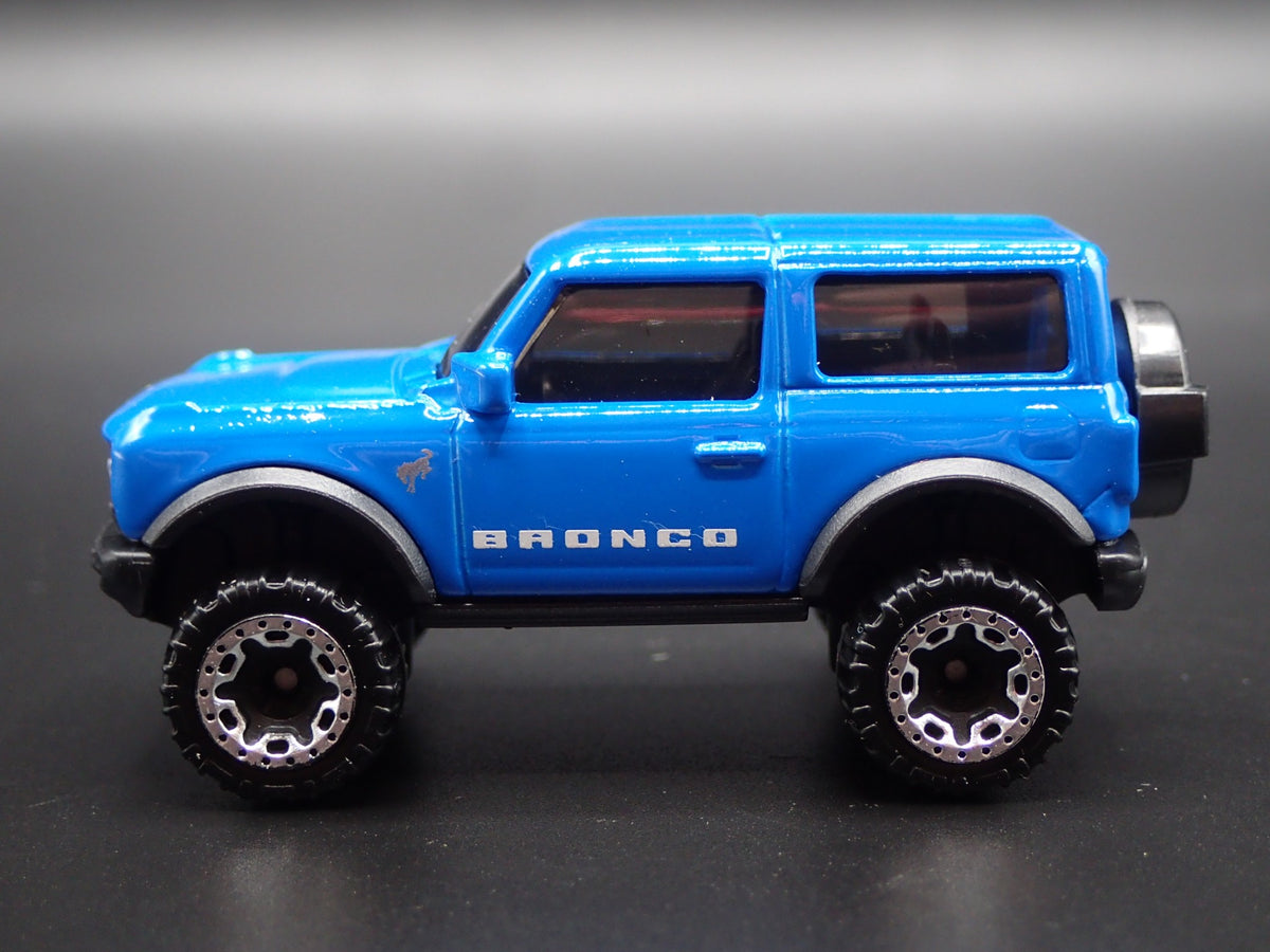 2021-2023 FORD BRONCO 2 TWO DOOR RARE 1:64 SCALE DIORAMA DIECAST MODEL CAR-Burning Rubber Toy Company