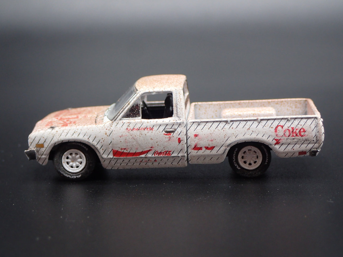 1978 DATSUN TRUCK COKE COCA COLA CUSTOM BARN FIND 1:64 SCALE DIECAST MODEL CAR