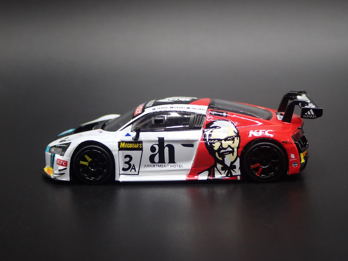 2015 15 AUDI R8 LMS #3 TEAM ASR KFC RARE 1:64 SCALE DIORAMA DIECAST MODEL CAR