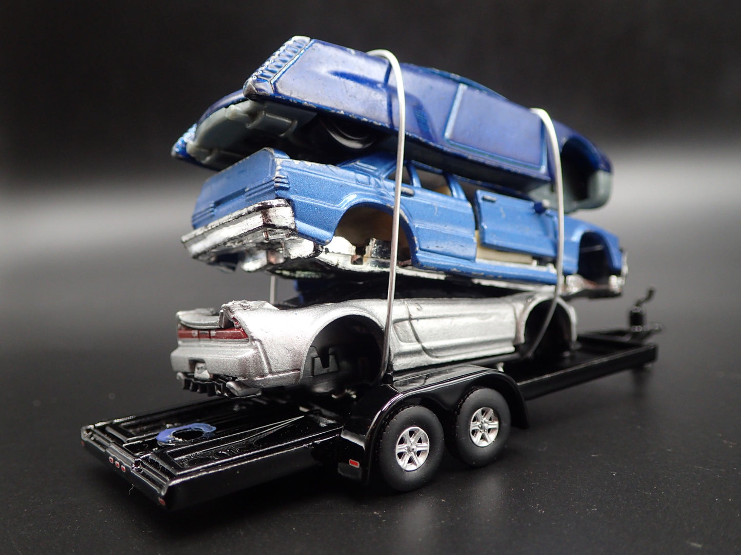 NSX / MERCEDES 3 CARS CRUSHED ON A FLATBED TRAILER 1:64 SCALE DIECAST MODEL CAR