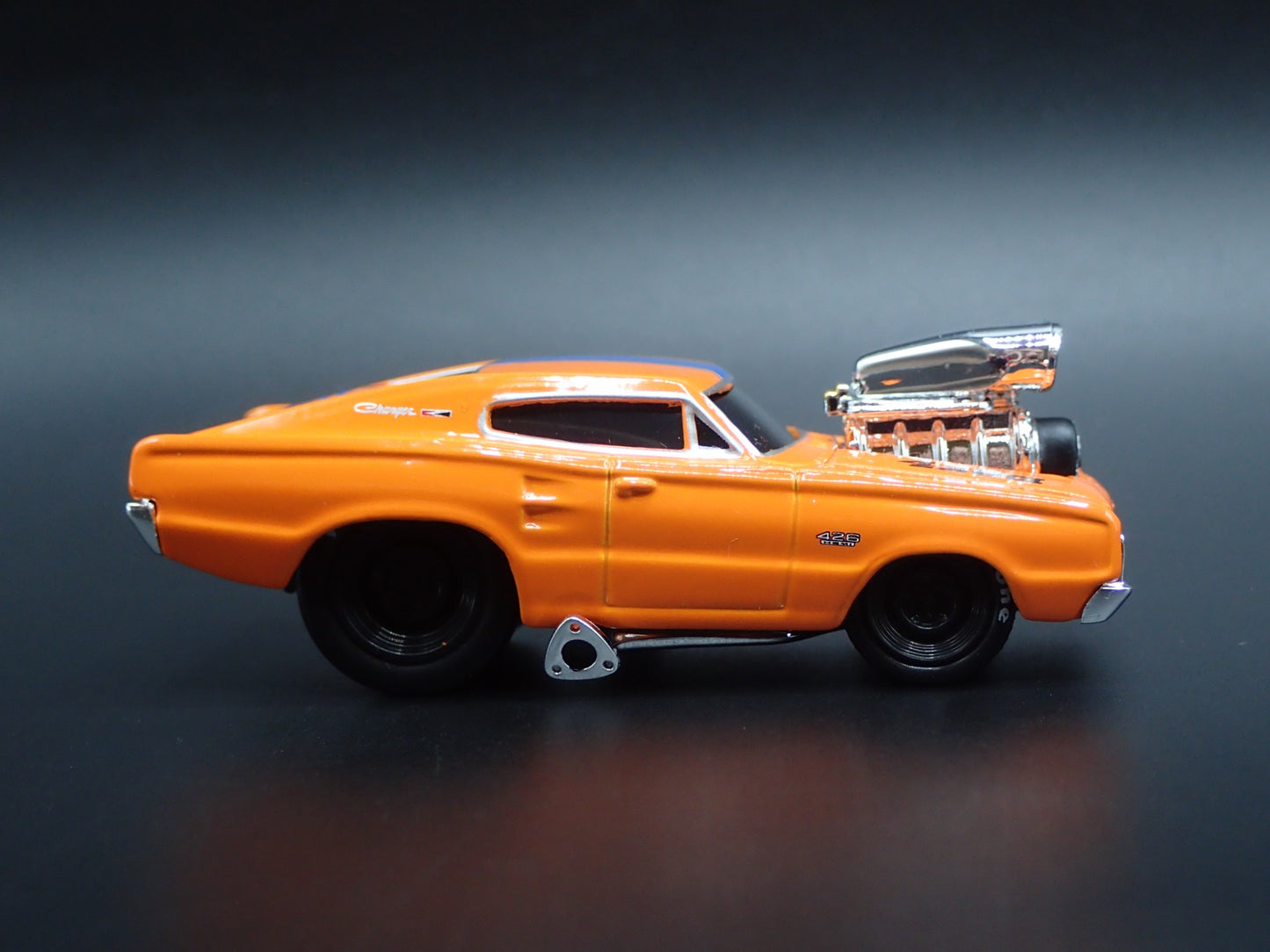 1966 66 DODGE CHARGER 426 MUSCLE CAR ORANGE 1:64 SCALE DIORAMA DIECAST MODEL CAR