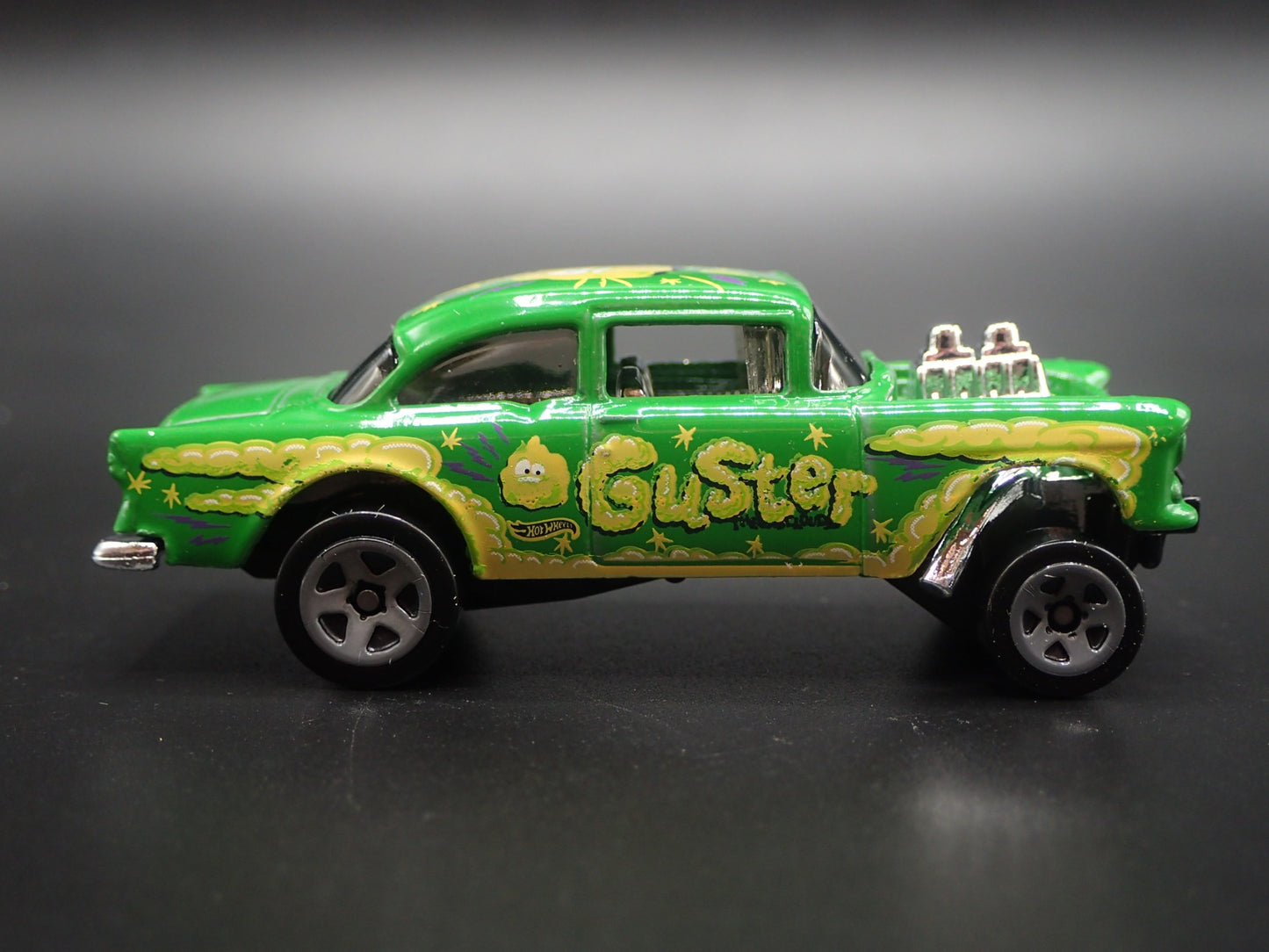 1955 55 CHEVY CHEVROLET BEL AIR GASSER NHRA 1:64 SCALE DIORAMA DIECAST MODEL CAR