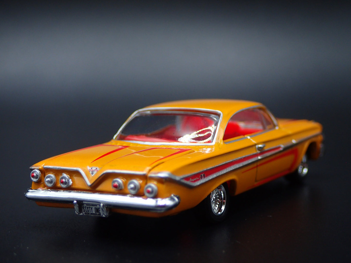 1961 61 CHEVY CHEVROLET IMPALA SS LOWRIDER YELLOW 1:64 SCALE DIECAST MODEL CAR