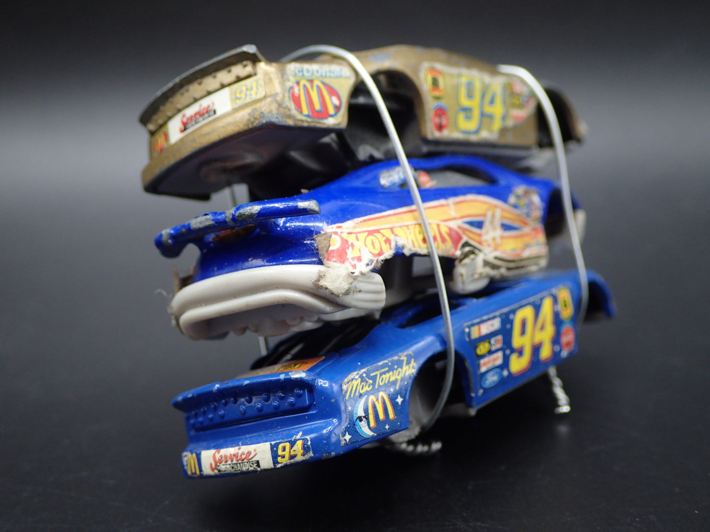 VINTAGE NASCAR 3 CARS CRUSHED ON A FLATBED TRAILER 1:64 SCALE DIECAST MODEL CAR