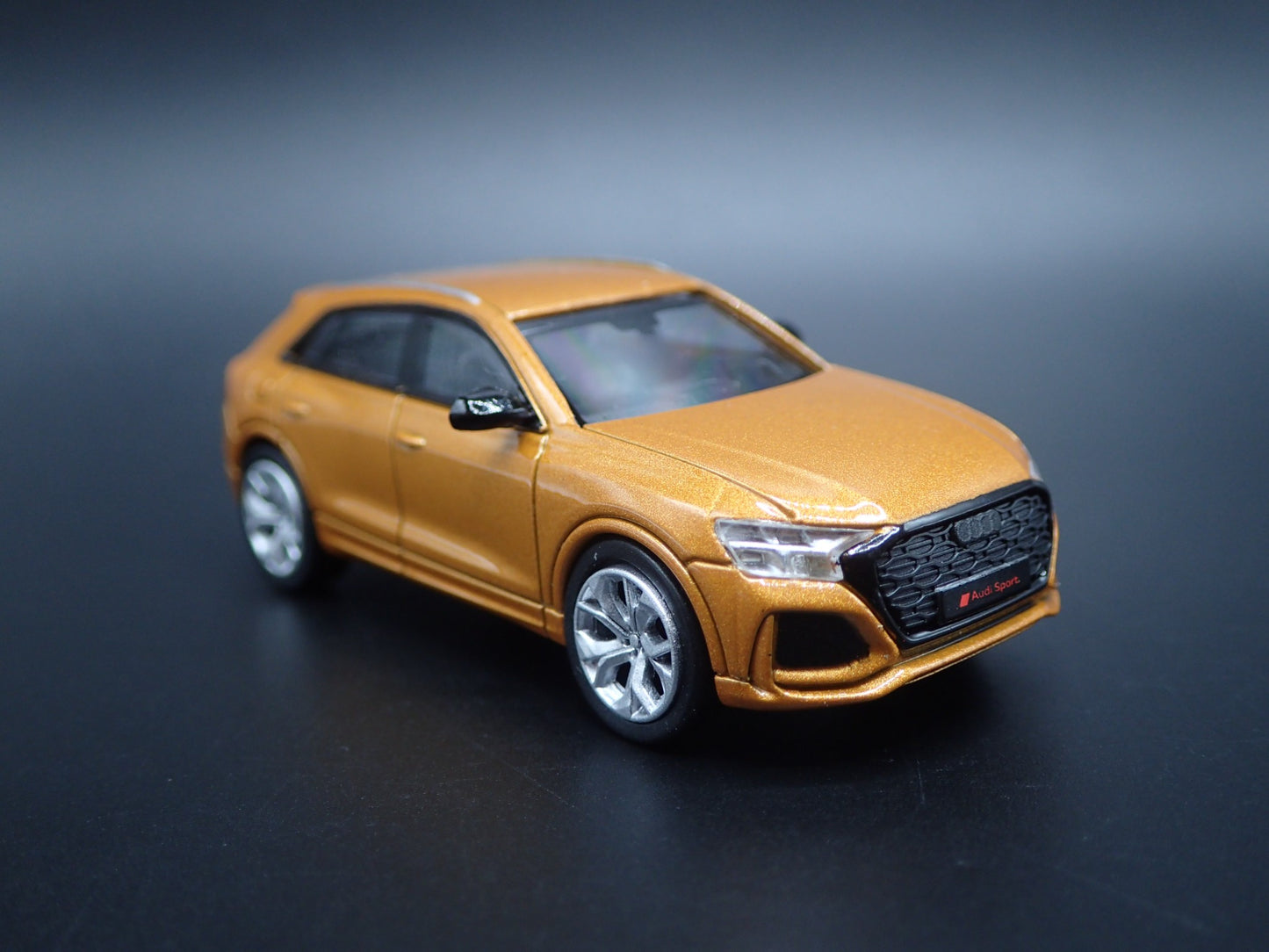 2019-2025 AUDI RS Q8 SUV RARE 1/64 SCALE COLLECTIBLE DIORAMA DIECAST MODEL CAR