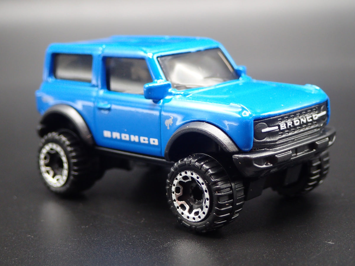 2021-2023 FORD BRONCO 2 TWO DOOR RARE 1:64 SCALE DIORAMA DIECAST MODEL CAR-Burning Rubber Toy Company