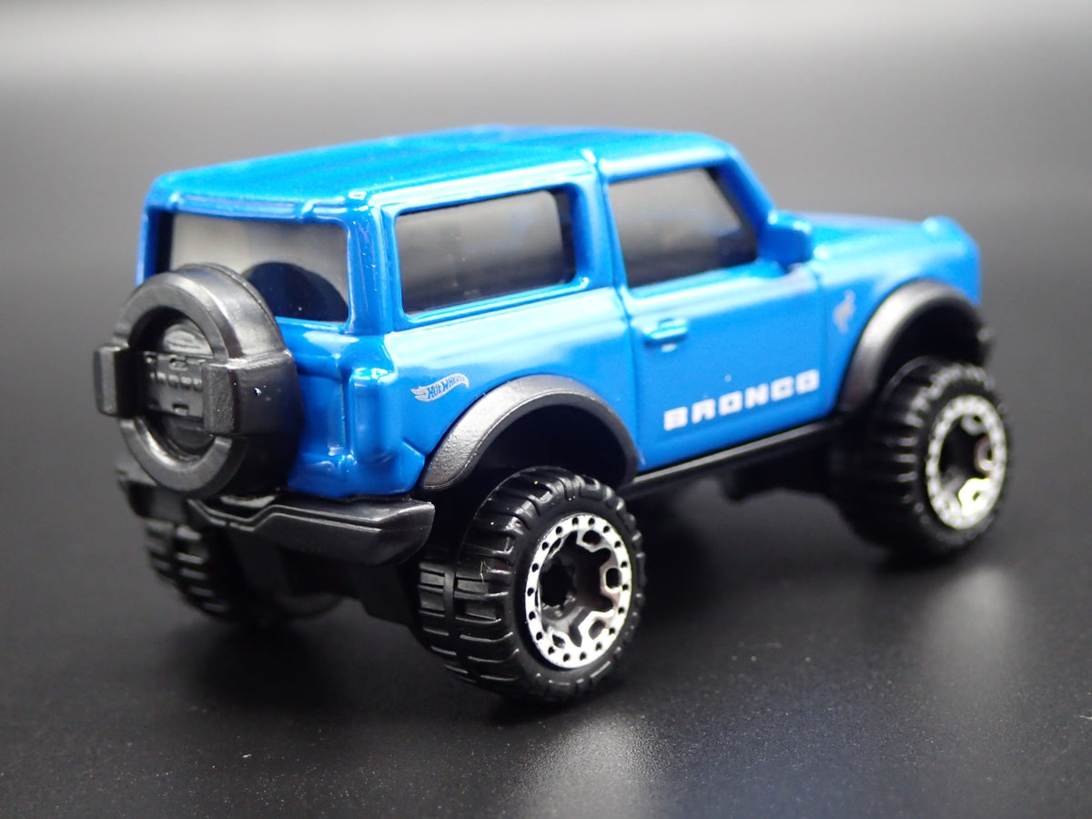 2021-2023 FORD BRONCO 2 TWO DOOR RARE 1:64 SCALE DIORAMA DIECAST MODEL CAR-Burning Rubber Toy Company