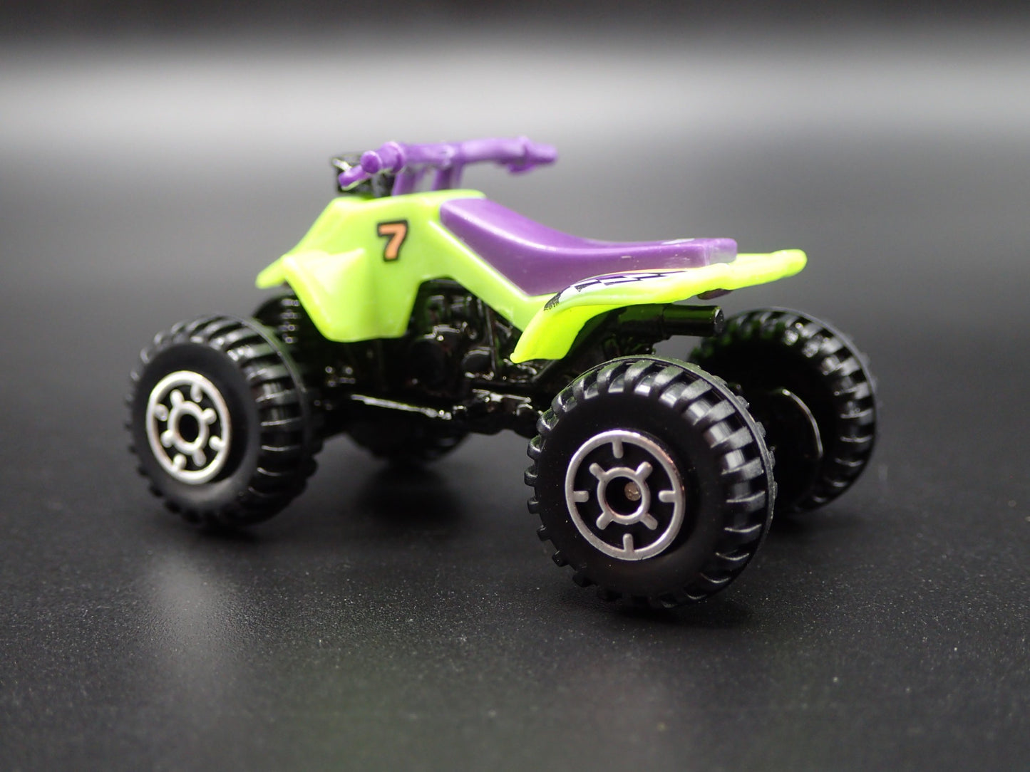 OFF ROAD QUAD GREEN RARE 1/64 HW SCALE COLLECTIBLE DIORAMA DIECAST MODEL CAR