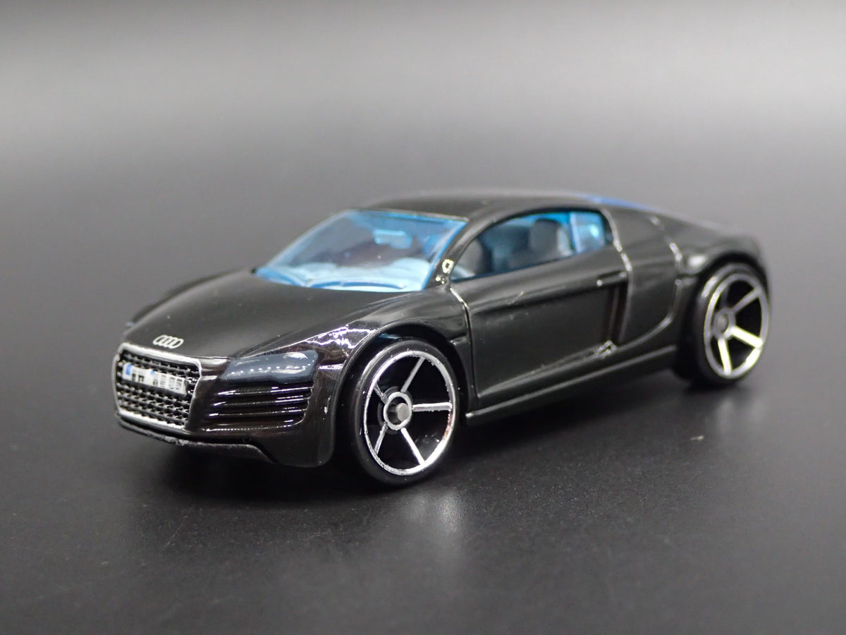 2006-2015 AUDI R8 SUPERCAR RARE 1:64 SCALE COLLECTIBLE DIORAMA DIECAST MODEL CAR-Burning Rubber Toy Company