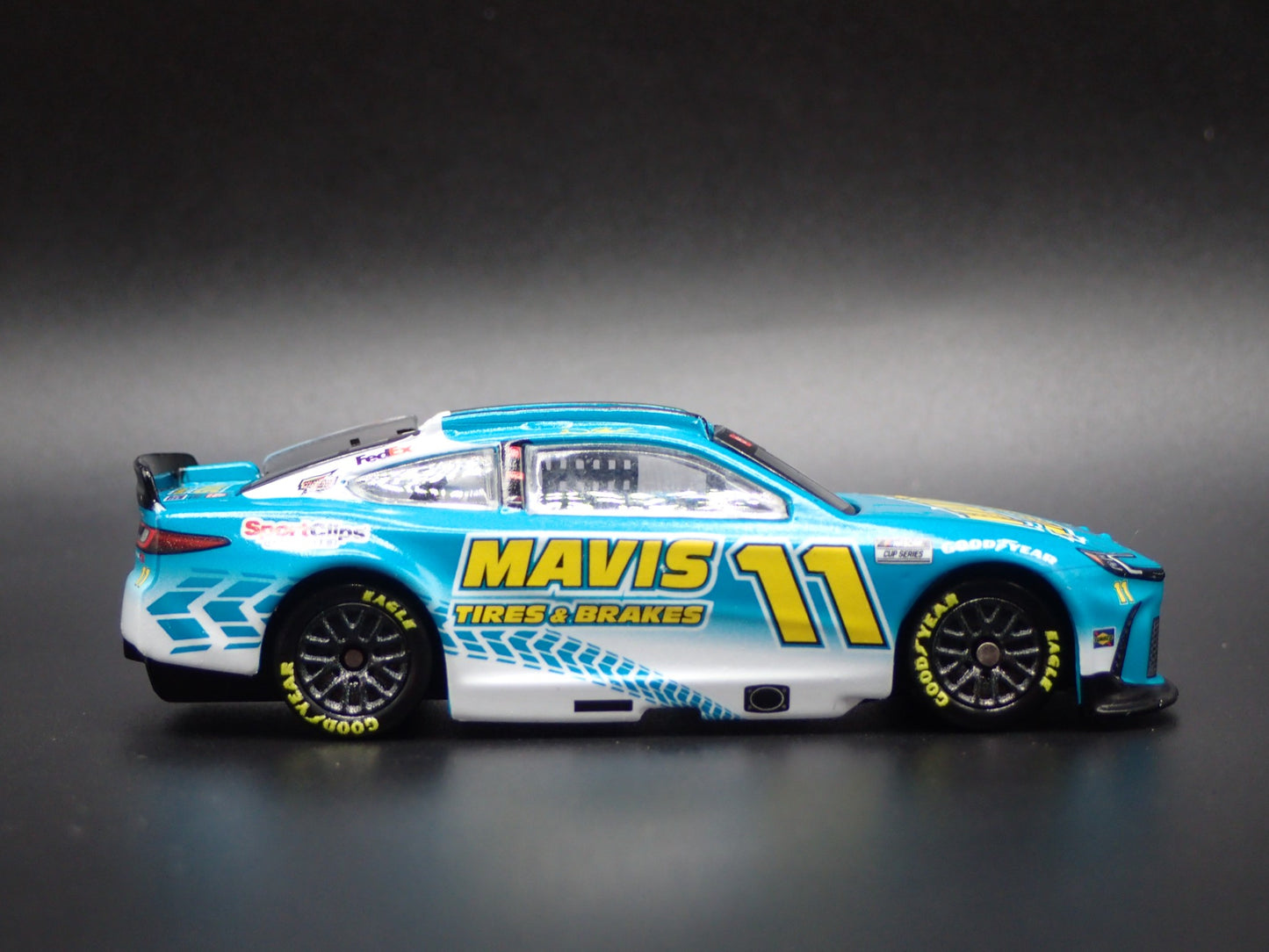 2024 24 TOYOTA CAMRY 11 DENNY HAMLIN MAVIS TIRE & BRAKES NASCAR 1:64 DIECAST CAR