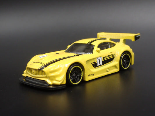 2016 16 MERCEDES-BENZ AMG GT3 YELLOW 1:64 SCALE COLLECTIBLE DIECAST MODEL CAR