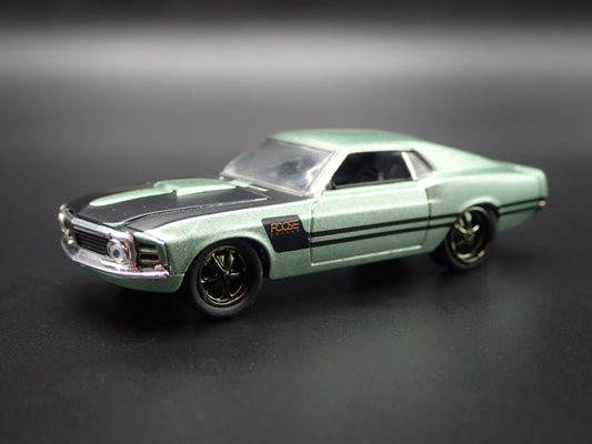 1970 70 FORD MUSTANG CHIP FOOSE GREEN RARE 1/64 SCALE DIECAST DIORAMA MODEL CAR