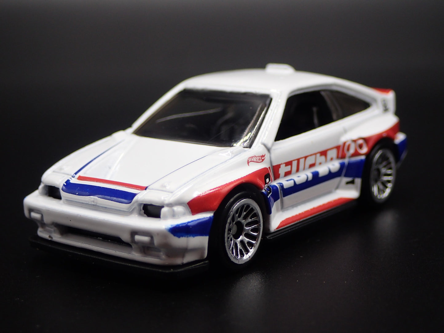 1984-1987 HONDA CRX WHITE 1:64 SCALE COLLECTIBLE DIORAMA DIECAST MODEL CAR