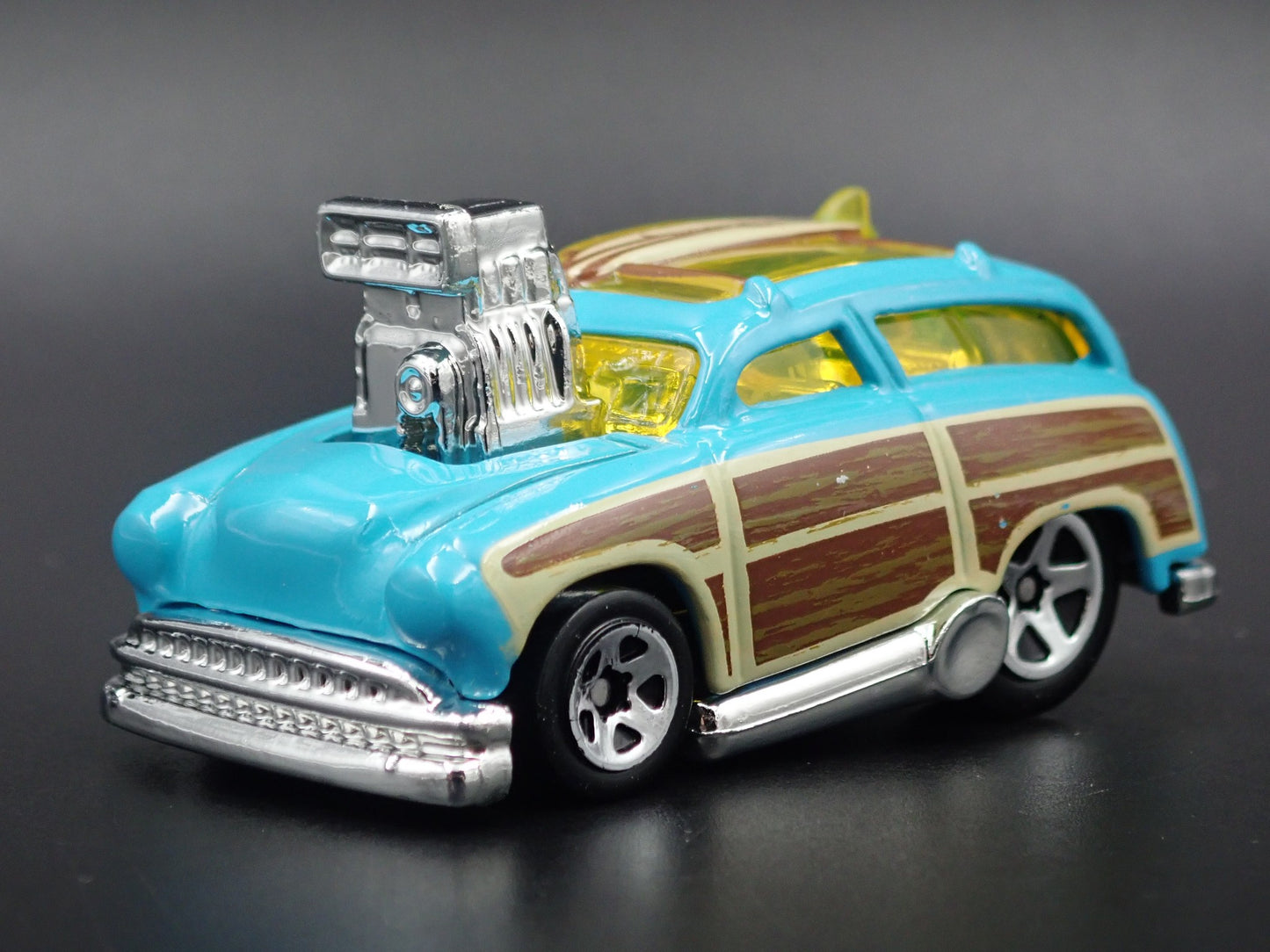 1950 50 FORD WOODIE WOODY STATION WAGON 1:64 SCALE DIORAMA DIECAST MODEL CAR