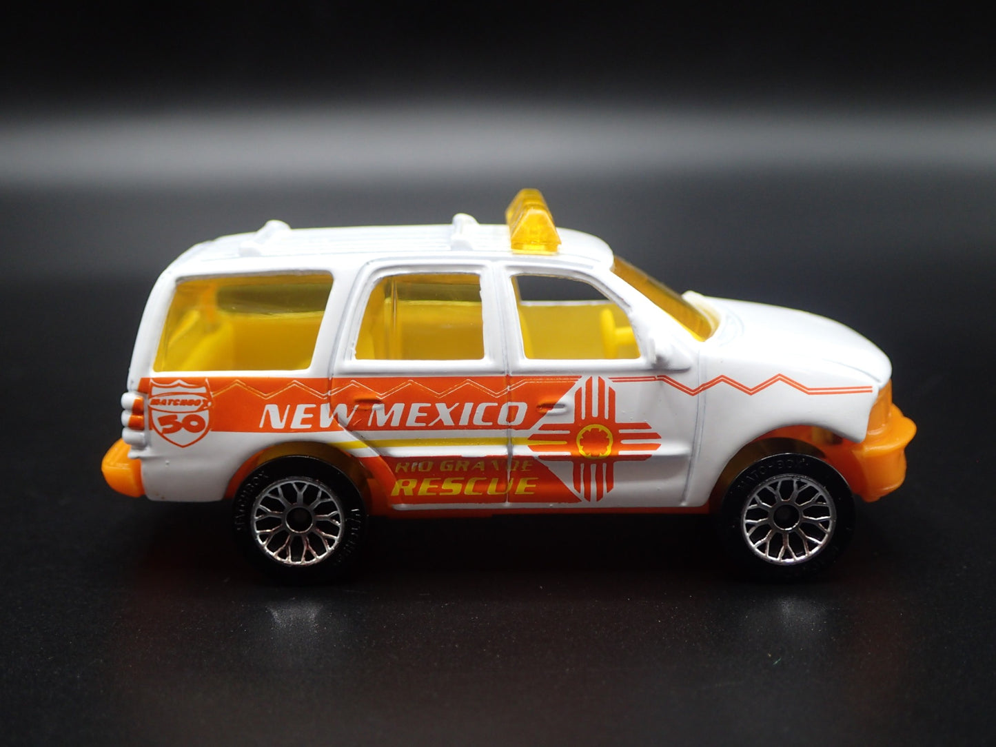 2003 - 2006 FORD EXPEDITION NEW MEXICO RIO RESCUE 1:64 SCALE DIECAST MODEL CAR