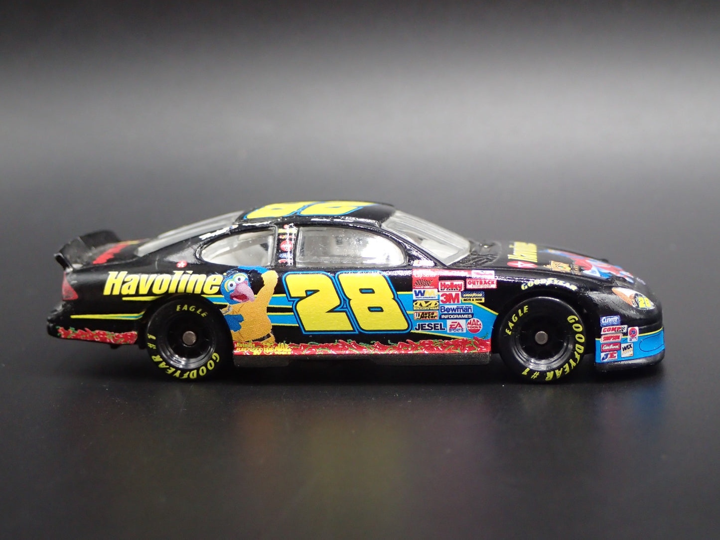 2002 FORD TAURUS NASCAR RICKY RUDD HAVOLINE GONZO 1/64 SCALE DIECAST MODEL CAR