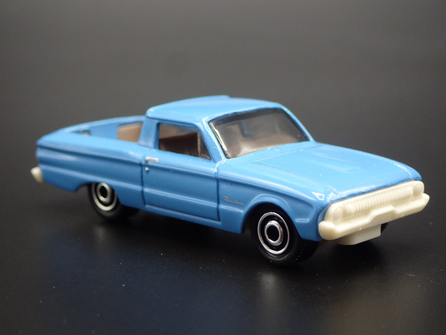 1961 61 FORD RANCHERO PICKUP TRUCK BLUE 1:64 SCALE DIORAMA DIECAST MODEL CAR