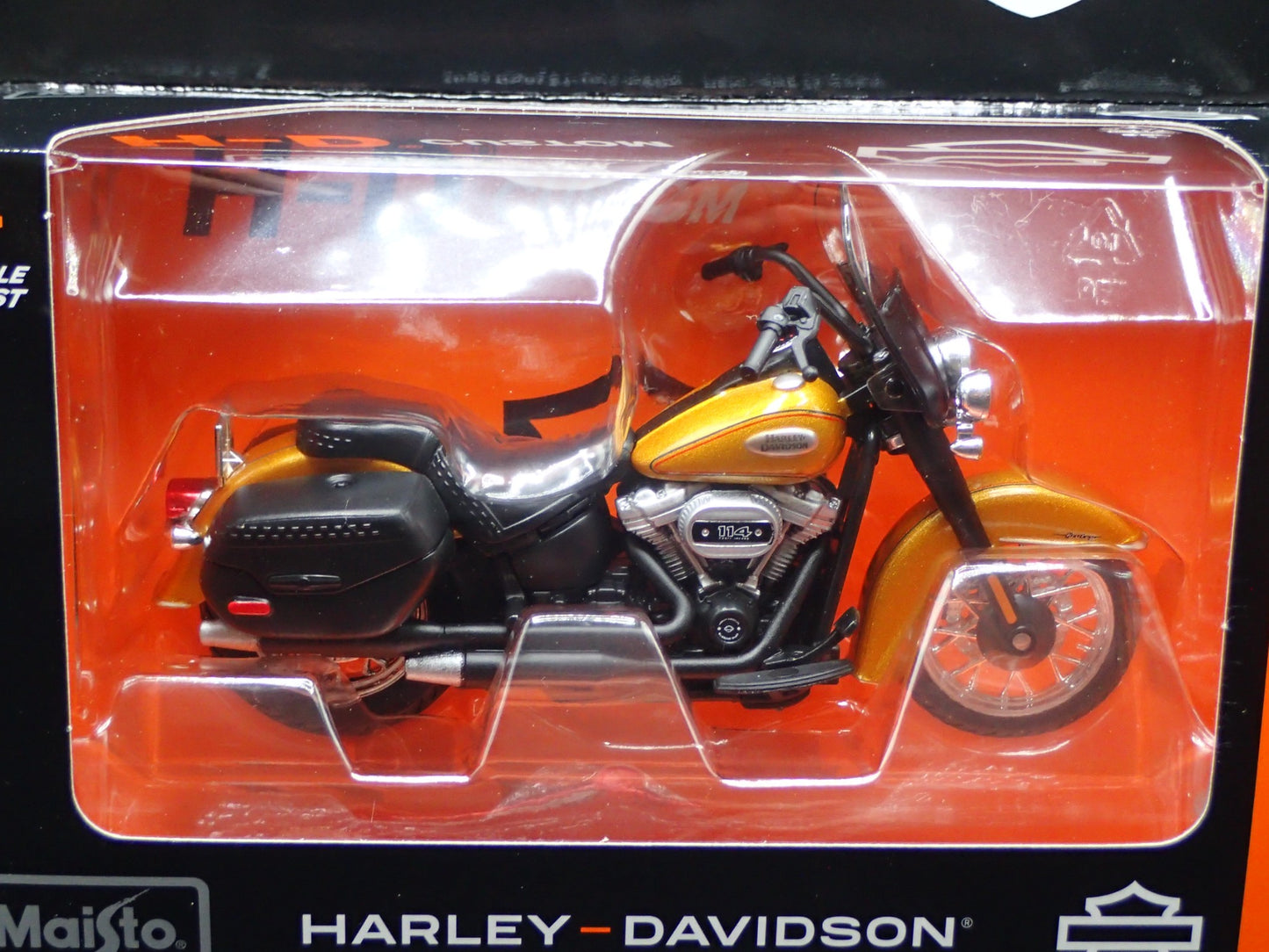 2023 HARLEY DAVIDSON HERITAGE CLASSIC MOTORCYCLE MAISTO SERIES 44 1/18 DIECAST