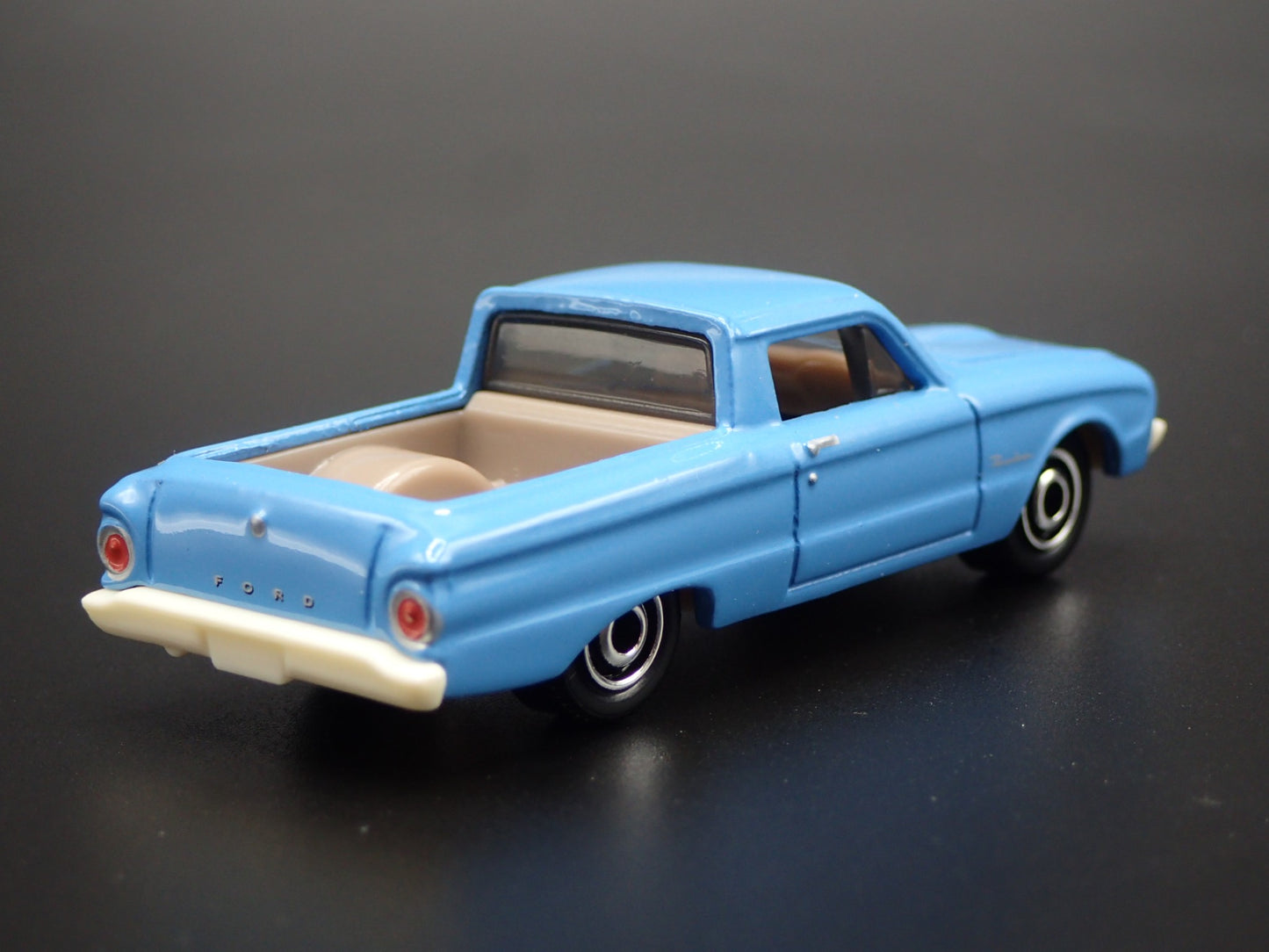 1961 61 FORD RANCHERO PICKUP TRUCK BLUE 1:64 SCALE DIORAMA DIECAST MODEL CAR