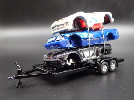 SPORTS CARS 3 CARS CRUSHED ON A FLATBED TRAILER 1:64 SCALE DIECAST MODEL CAR