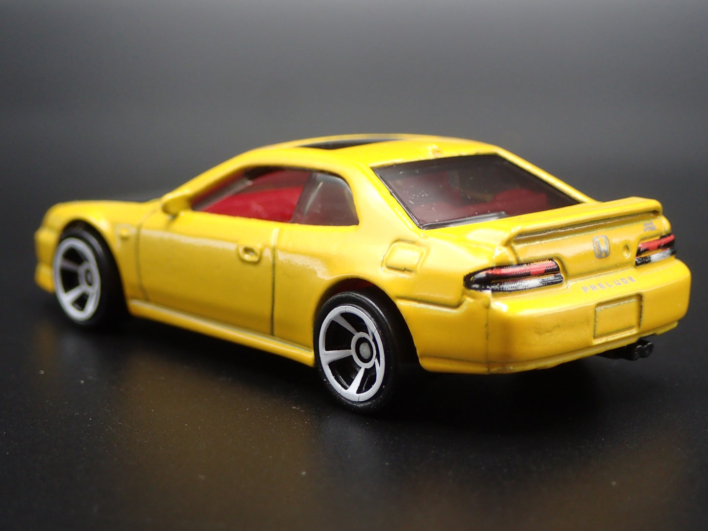 1997-2001 HONDA PRELUDE YELLOW 1:64 SCALE COLLECTIBLE DIORAMA DIECAST MODEL CAR