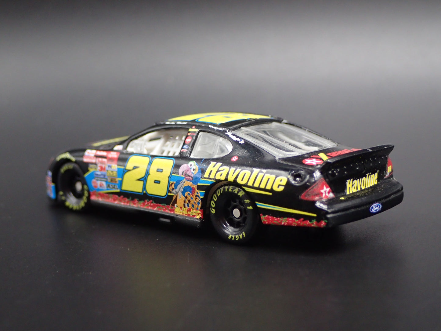 2002 FORD TAURUS NASCAR RICKY RUDD HAVOLINE GONZO 1/64 SCALE DIECAST MODEL CAR
