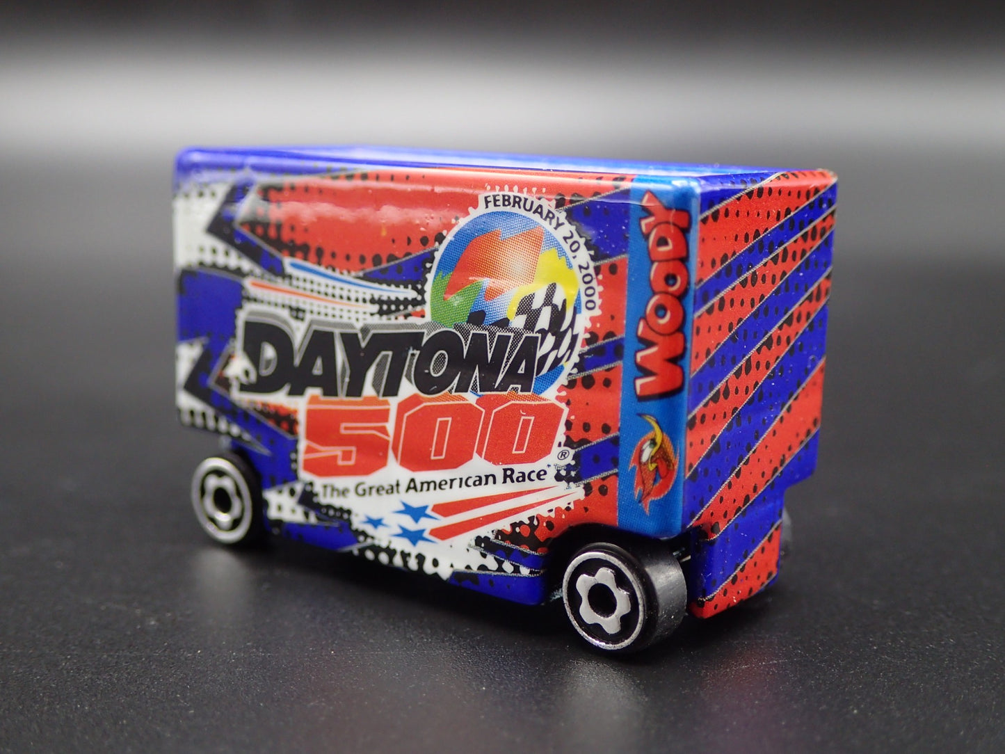 NASCAR TOOL CART WAR WAGON DAYTONA 500 WOODY 1:64 SCALE DIECAST MODEL CAR